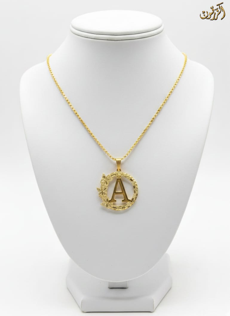 Customized initial necklace