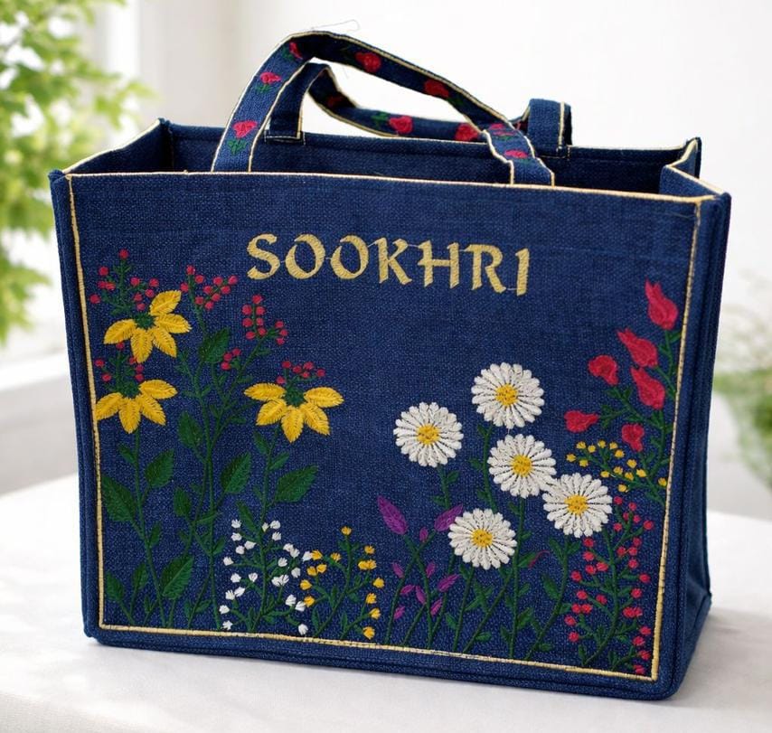 🥰Beautiful fabric branded embroidery bags.🥰