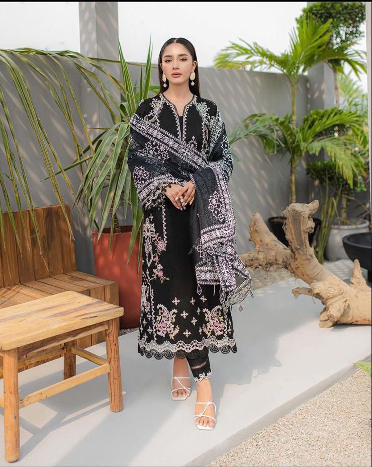 Qalamkar lawn 3pc suit