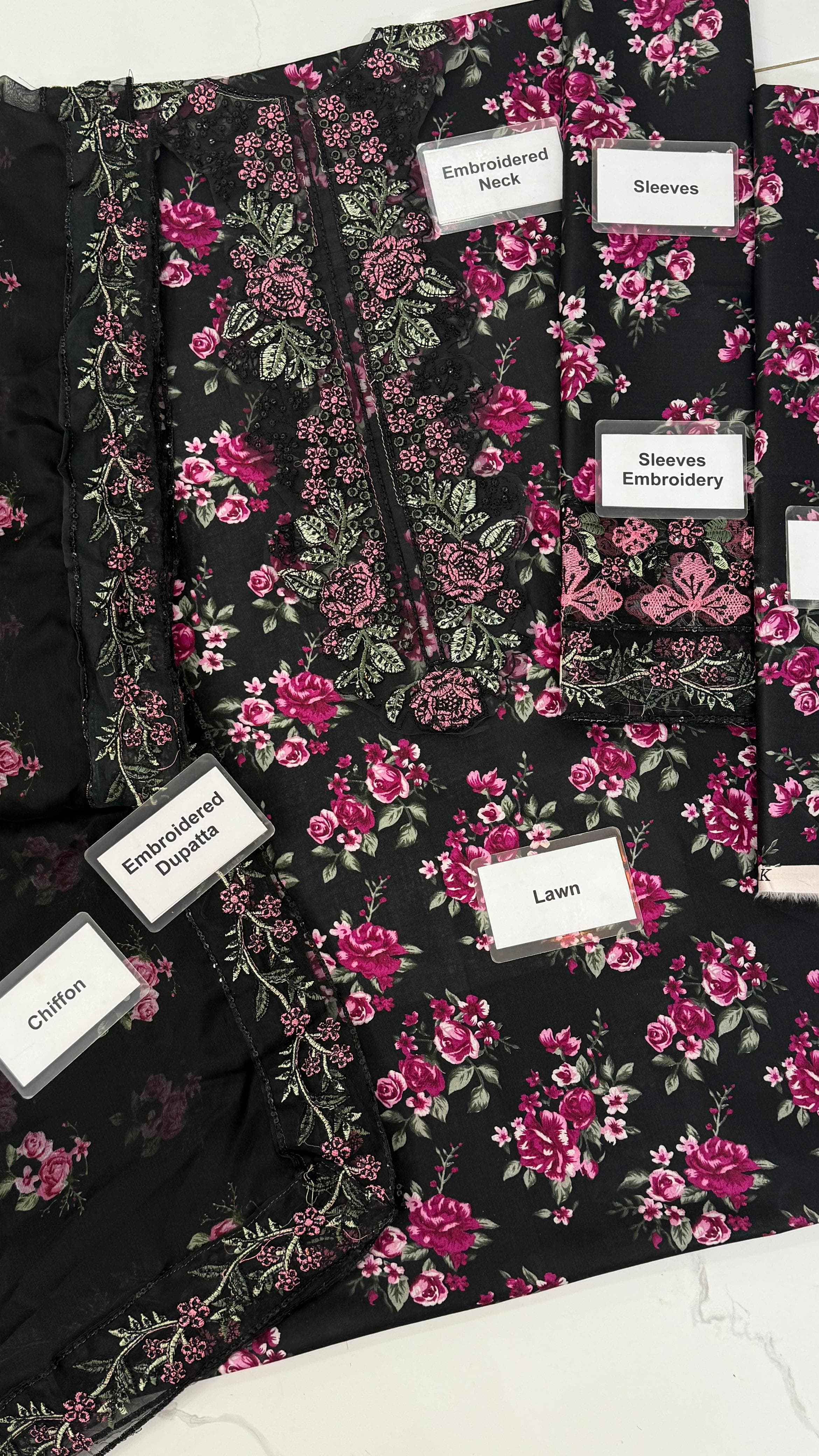 Brnde Iznik lawn suit
