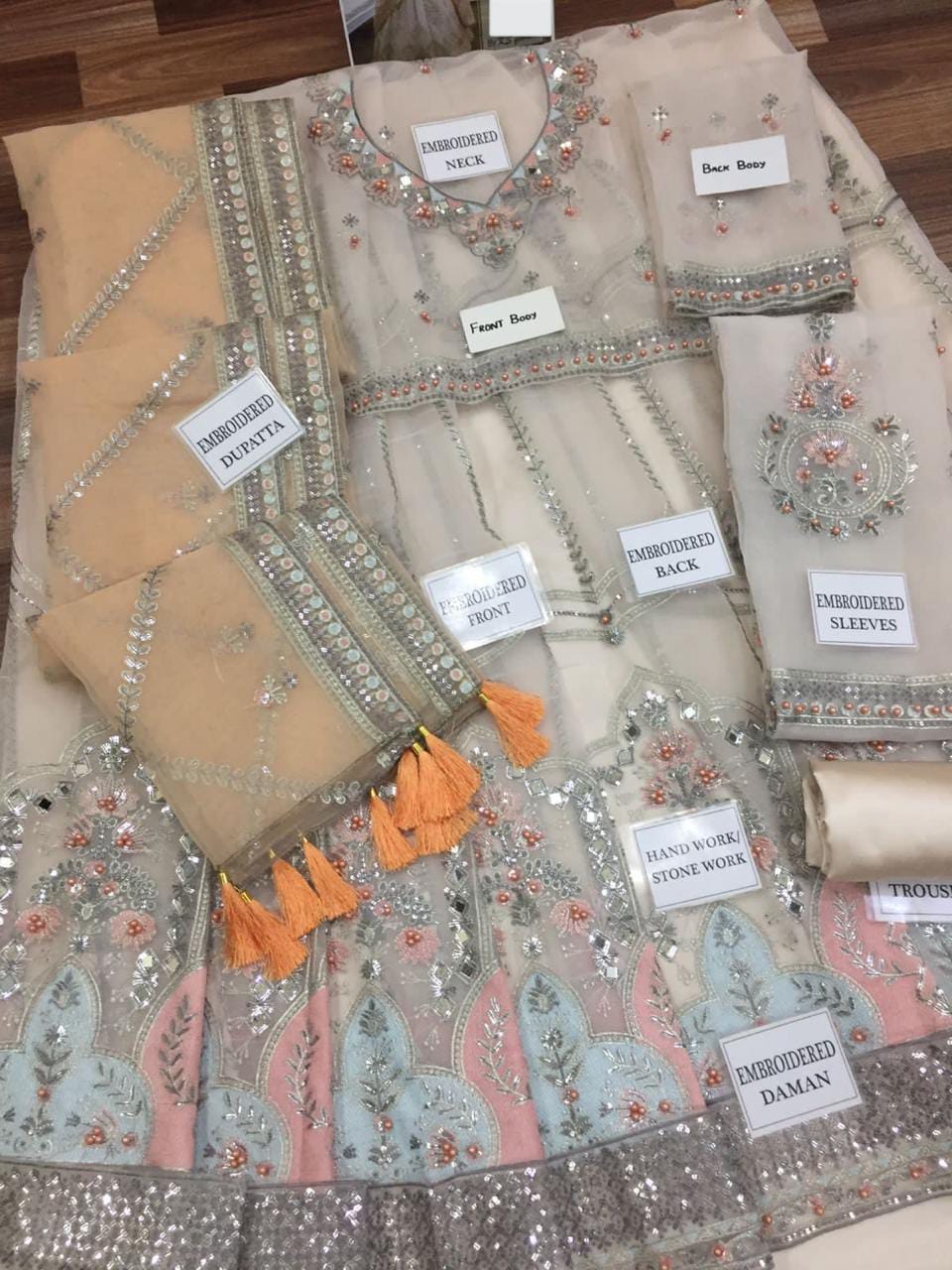 Brnd :mariyam Hussain