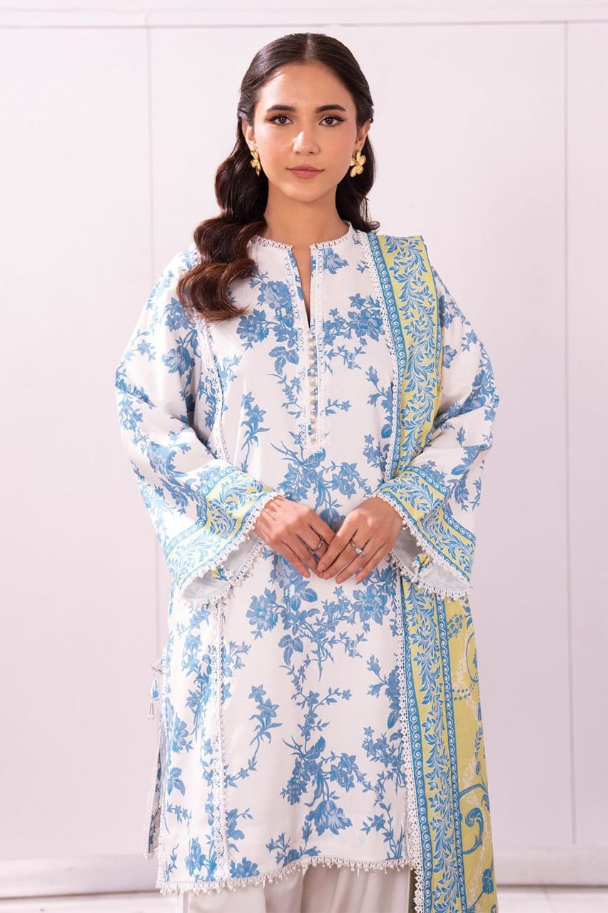 Brand Zainab chottani.lawn 3pc suit