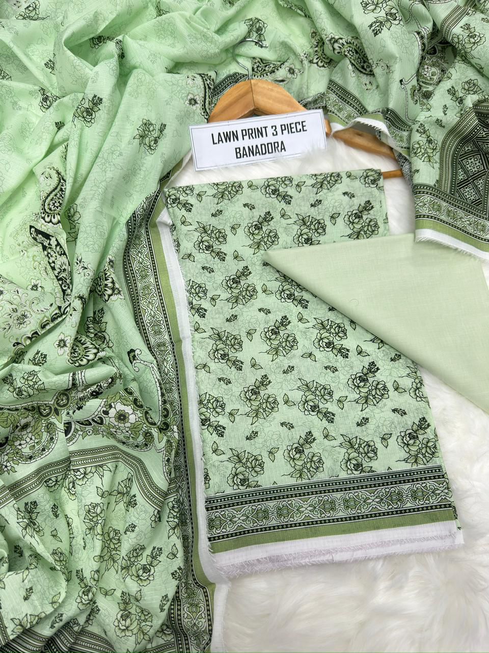 SAPPHIRE lawn 3pc suit