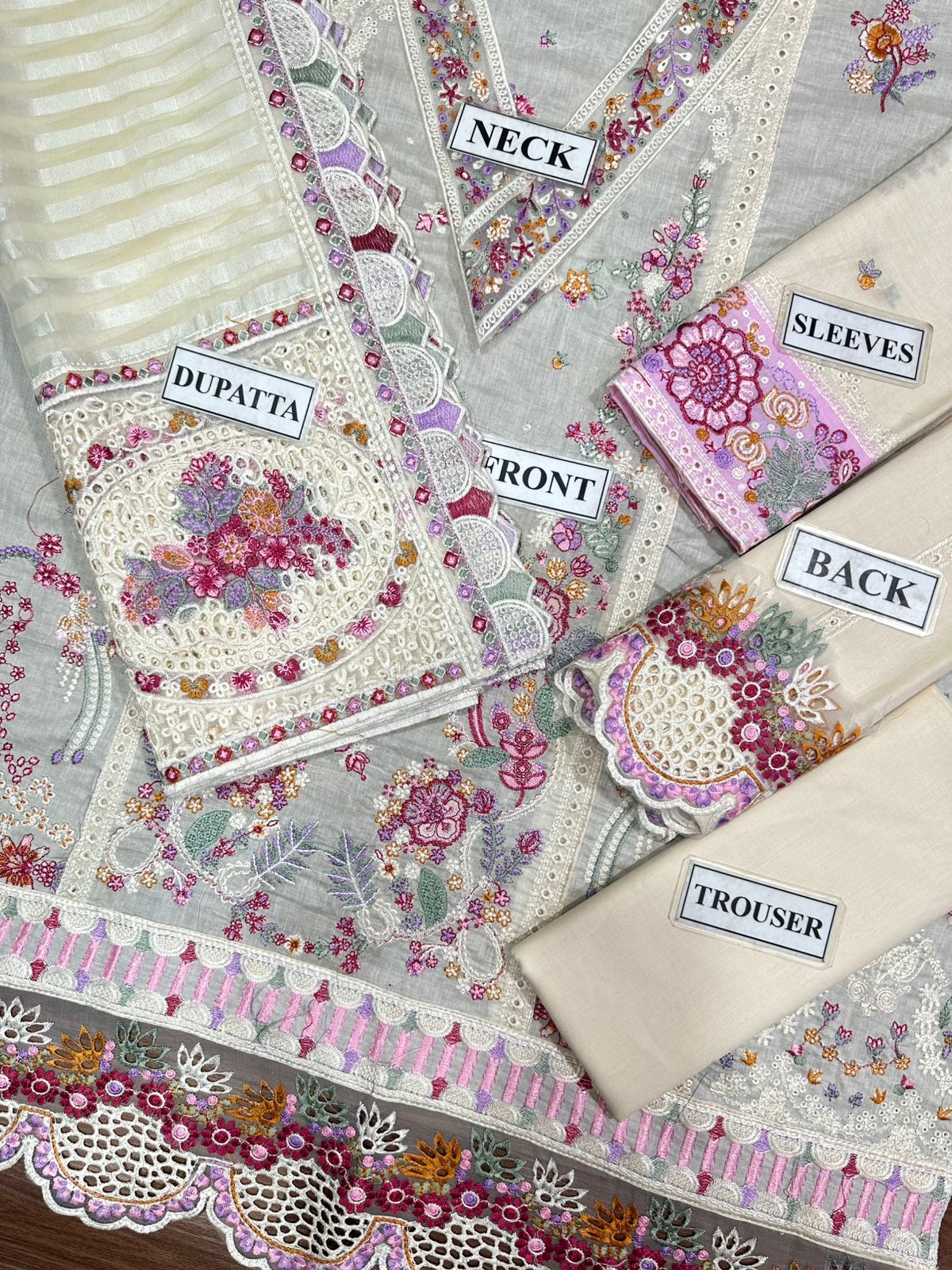 Brand .QALAM lawn 3pc suit