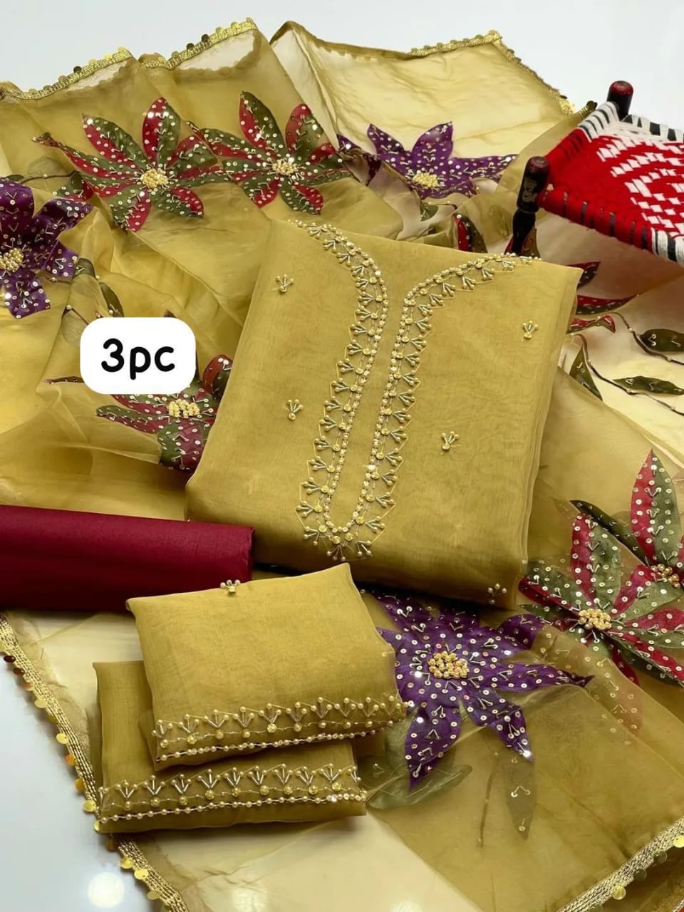 Oringnaza 3pc suit